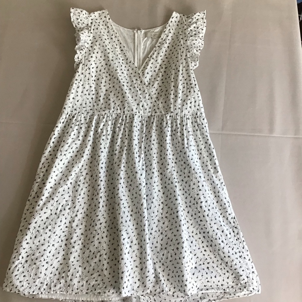 LOFT Woman’s Dress Eyelet Black Floral Pattern - Picture 5 of 11